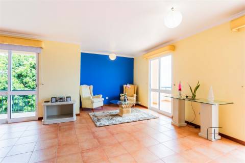 Apartamento T3 Venda em Caniço,Santa Cruz