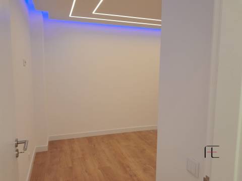 Apartamento T3 Venda em Quarteira,Loulé