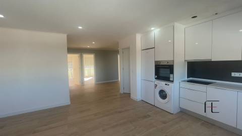 Apartamento T3 Venda em Águas Livres,Amadora