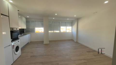 Apartamento T3 Venda em Águas Livres,Amadora