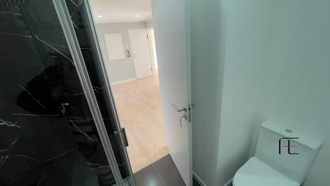 Apartamento T3 Venda em Águas Livres,Amadora