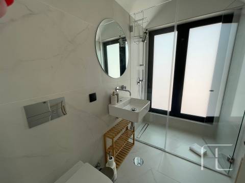 Apartamento T2 DUPLEX Venda em Cedofeita, Santo Ildefonso, Sé, Miragaia, São Nicolau e Vitória,Porto