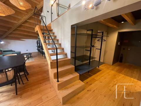 Apartamento T2 DUPLEX Venda em Cedofeita, Santo Ildefonso, Sé, Miragaia, São Nicolau e Vitória,Porto