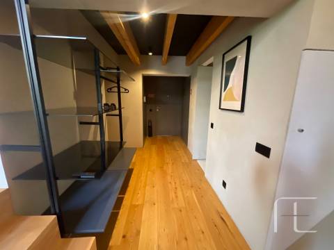 Apartamento T2 DUPLEX Venda em Cedofeita, Santo Ildefonso, Sé, Miragaia, São Nicolau e Vitória,Porto