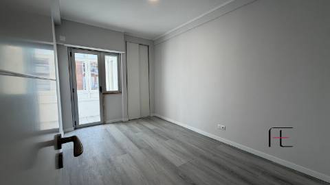 Apartamento T2 Venda em Oeiras e São Julião da Barra, Paço de Arcos e Caxias,Oeiras