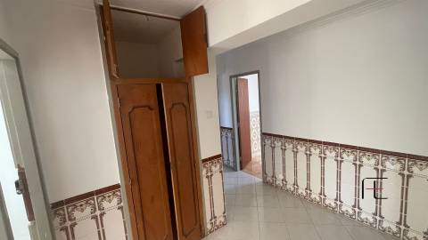 Apartamento T3 Venda em Massamá e Monte Abraão,Sintra