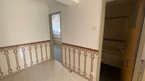 Apartamento T3 Venda em Massamá e Monte Abraão,Sintra