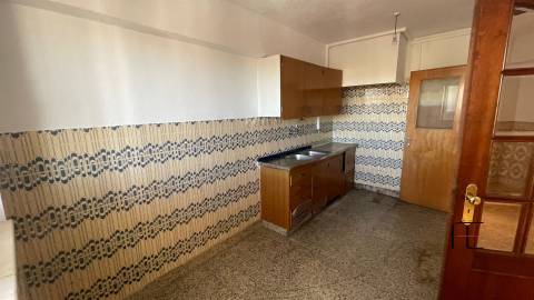 Apartamento T3 Venda em Massamá e Monte Abraão,Sintra
