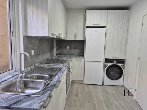 Apartamento T2 Venda em Águas Livres,Amadora