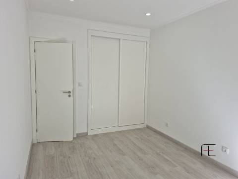 Apartamento T2 Venda em Águas Livres,Amadora