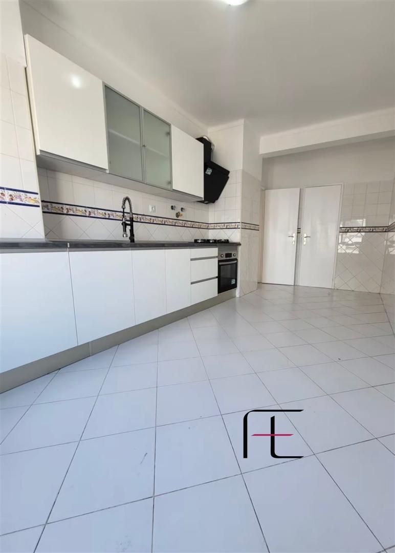 Apartamento T2 Venda em Seixal, Arrentela e Aldeia de Paio Pires,Seixal