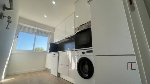 Apartamento T3 Venda em Odivelas,Odivelas