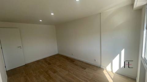 Apartamento T3 Venda em Odivelas,Odivelas