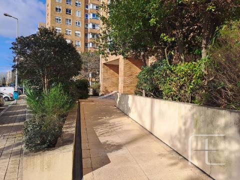 Apartamento T3 Venda em Ramalde,Porto