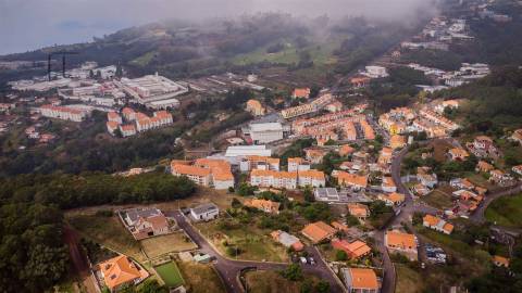 Lote de Terreno  Venda em Caniço,Santa Cruz