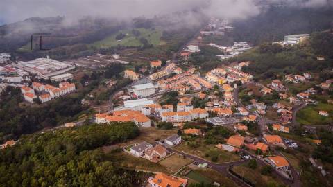 Lote de Terreno  Venda em Caniço,Santa Cruz