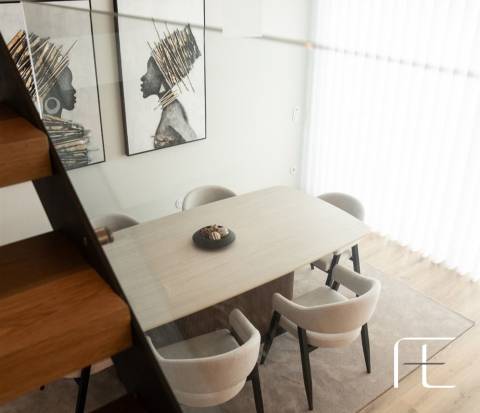 Moradia Geminada T4 Venda em Monte Córdova,Santo Tirso