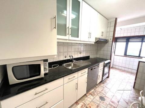 Apartamento T3 Arrendamento em Paranhos,Porto