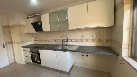 Apartamento T2 Venda em Algueirão-Mem Martins,Sintra