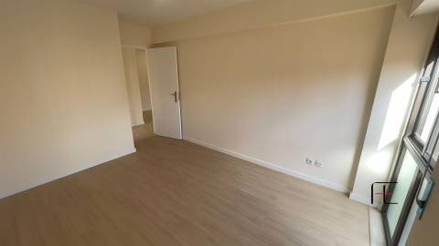 Apartamento T2 Venda em Algueirão-Mem Martins,Sintra