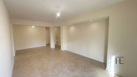 Apartamento T2 Venda em Algueirão-Mem Martins,Sintra