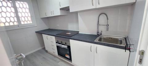 Apartamento T2 Venda em Pontinha e Famões,Odivelas
