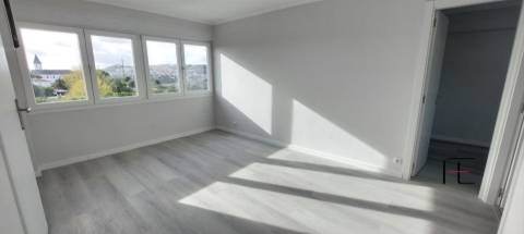 Apartamento T2 Venda em Pontinha e Famões,Odivelas