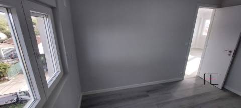 Apartamento T2 Venda em Pontinha e Famões,Odivelas