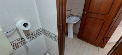 Loja  Venda em Águas Livres,Amadora