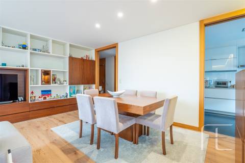 Apartamento T3 Venda em Oliveira do Douro,Vila Nova de Gaia