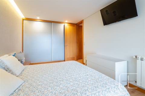 Apartamento T3 Venda em Oliveira do Douro,Vila Nova de Gaia