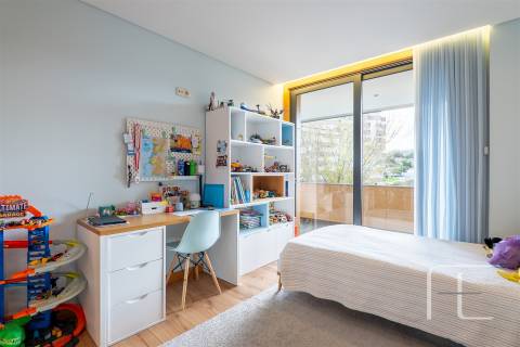 Apartamento T3 Venda em Oliveira do Douro,Vila Nova de Gaia