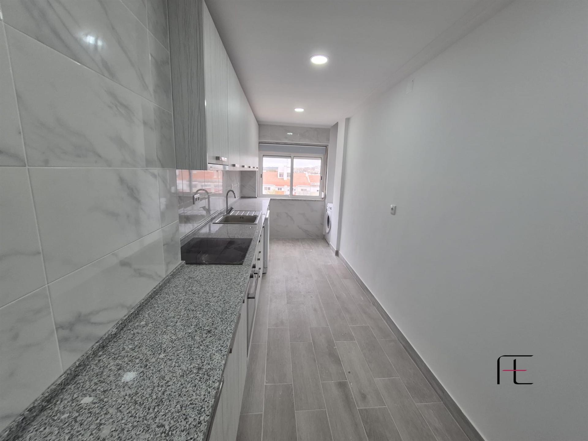 Apartamento T3 Venda em Venteira,Amadora
