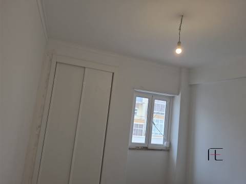 Apartamento T3 Venda em Venteira,Amadora