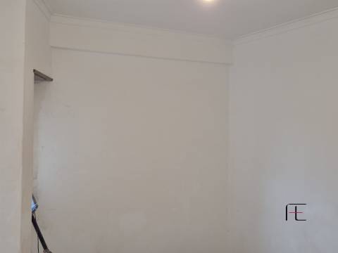 Apartamento T3 Venda em Venteira,Amadora