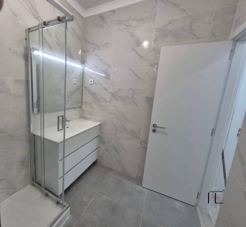 Apartamento T3 Venda em Venteira,Amadora