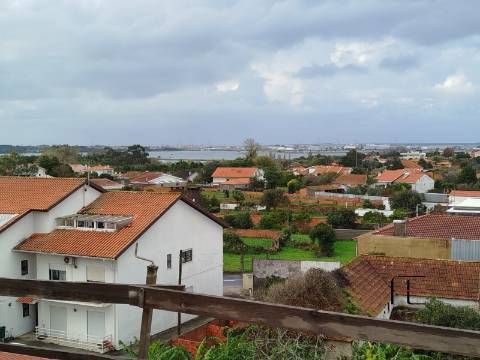 Apartamento T3 DUPLEX Venda em Aradas,Aveiro