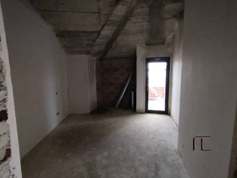 Apartamento T3 DUPLEX Venda em Aradas,Aveiro