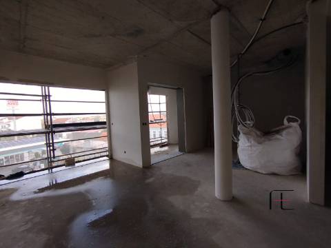 Apartamento T3 DUPLEX Venda em Aradas,Aveiro