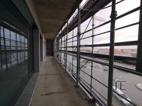 Apartamento T3 DUPLEX Venda em Aradas,Aveiro