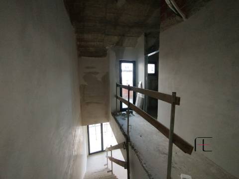 Apartamento T3 DUPLEX Venda em Aradas,Aveiro