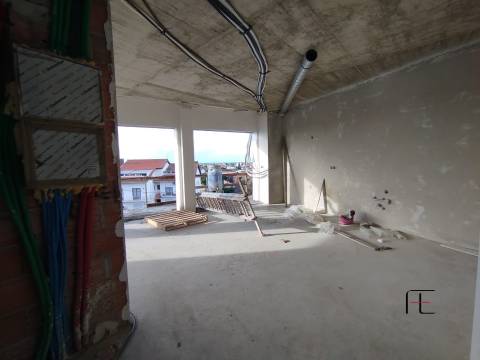 Apartamento T3 DUPLEX Venda em Aradas,Aveiro
