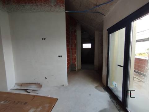 Apartamento T4 DUPLEX Venda em Aradas,Aveiro