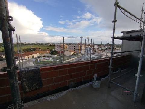 Apartamento T4 DUPLEX Venda em Aradas,Aveiro