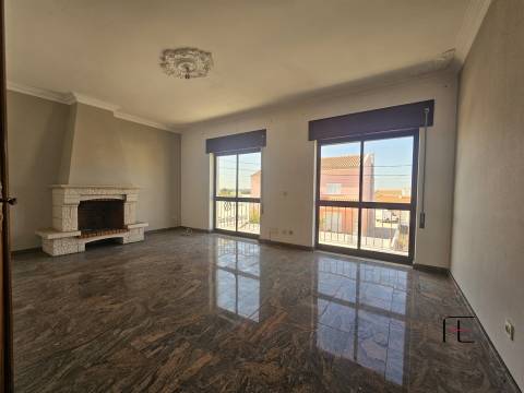 Apartamento T4 Venda em Moita,Moita