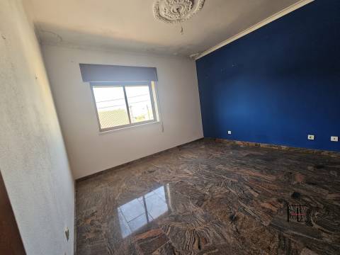 Apartamento T4 Venda em Moita,Moita