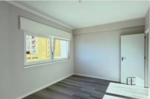 Apartamento T3 Venda em Portimão,Portimão