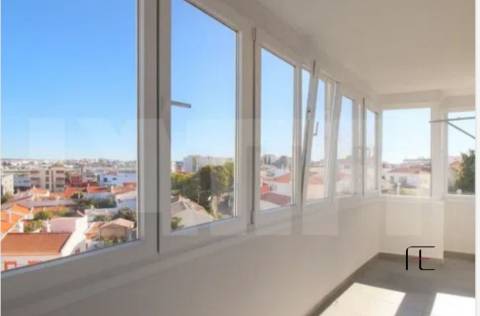 Apartamento T3 Venda em Portimão,Portimão