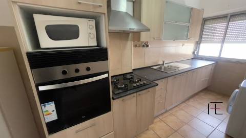Apartamento T2 Arrendamento em Queluz e Belas,Sintra
