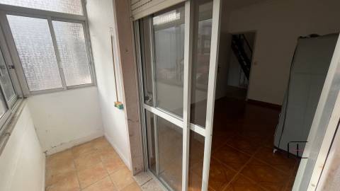 Apartamento T2 Arrendamento em Queluz e Belas,Sintra